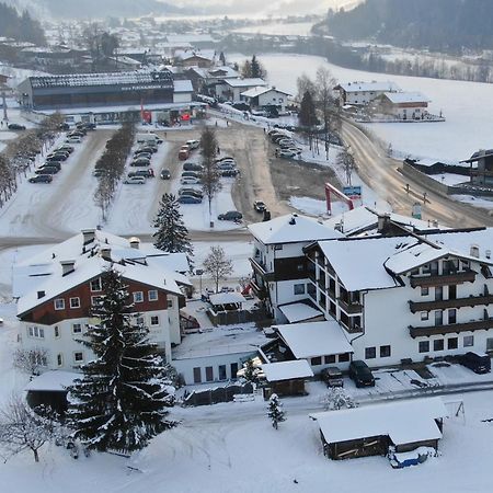 Sport Und Familienhotel Klausen Kirchberg in Tirol Exterior photo