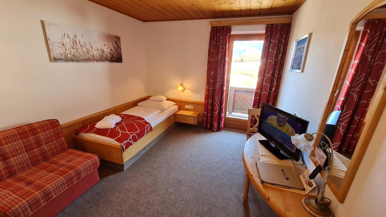 Sport Und Familienhotel Klausen Kirchberg in Tirol Exterior photo