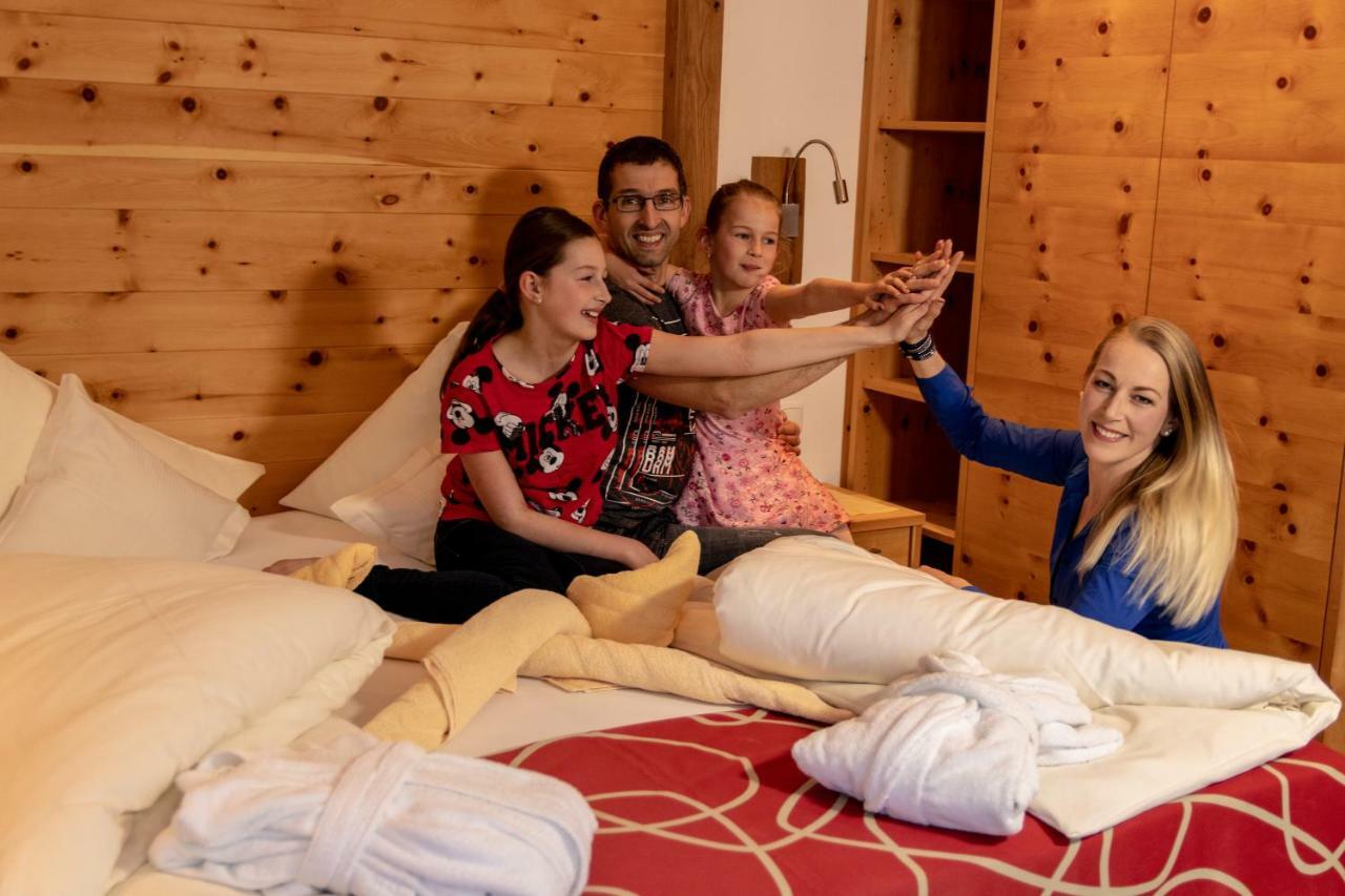 Sport Und Familienhotel Klausen Kirchberg in Tirol Exterior photo